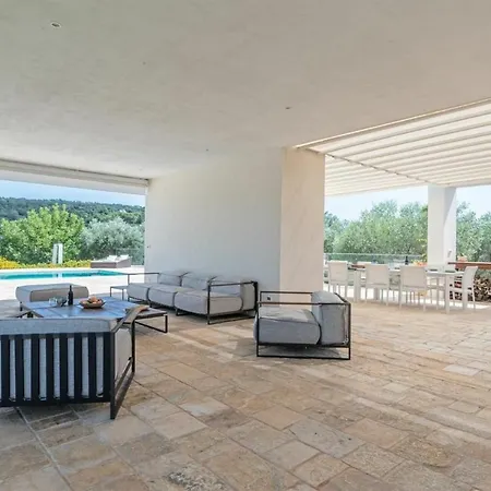 Villa Badessa Raro Villas Collection Ostuni