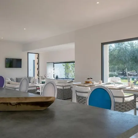 Badessa Raro Villas Collection Villa *