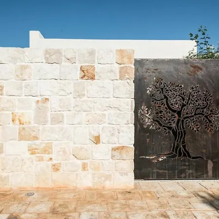 Badessa Raro Villas Collection * Ostuni